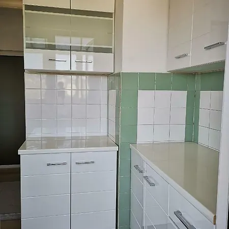 Tora Mora Apartment